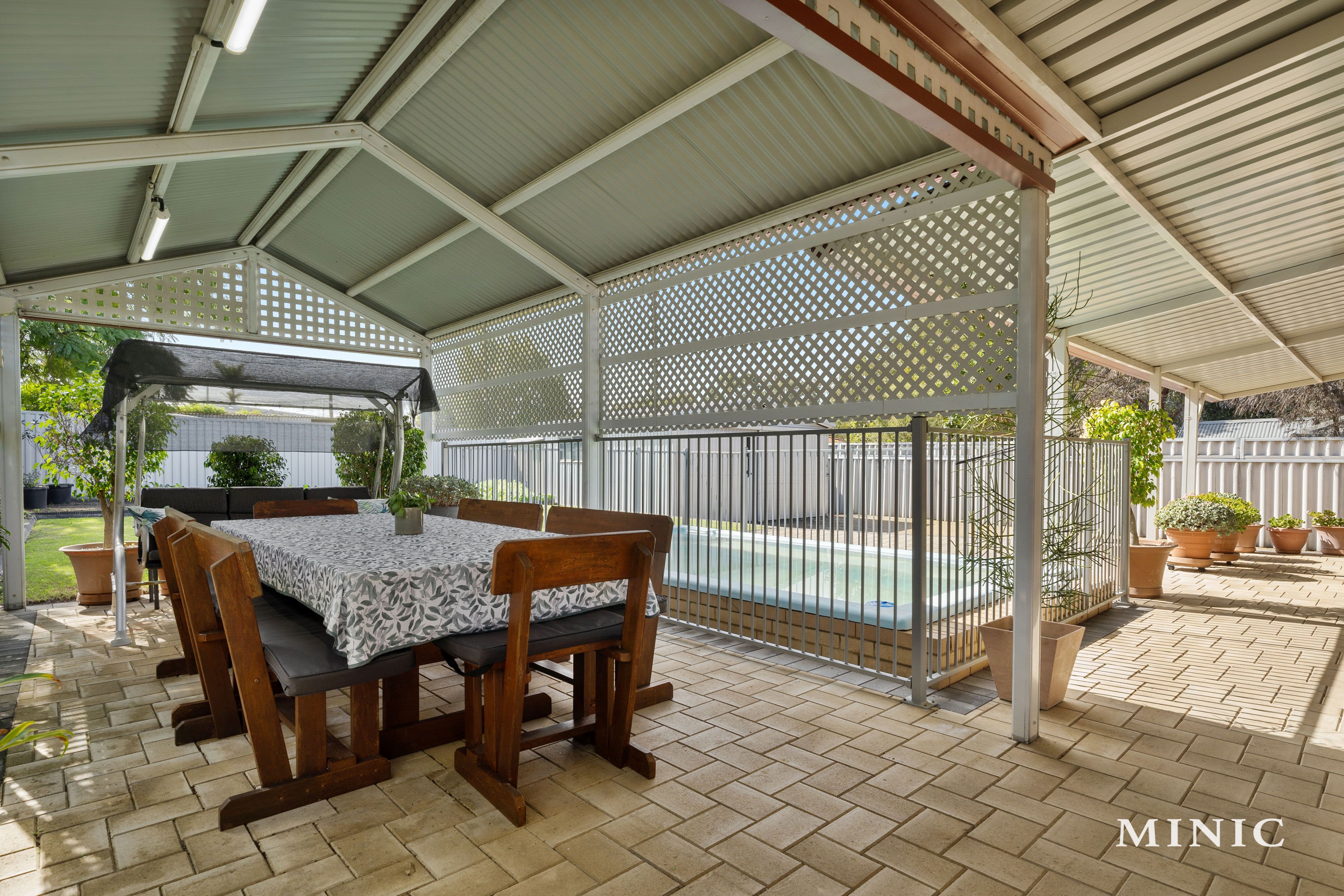 Real Estate For Sale 620 Metcalfe Road Ferndale , WA