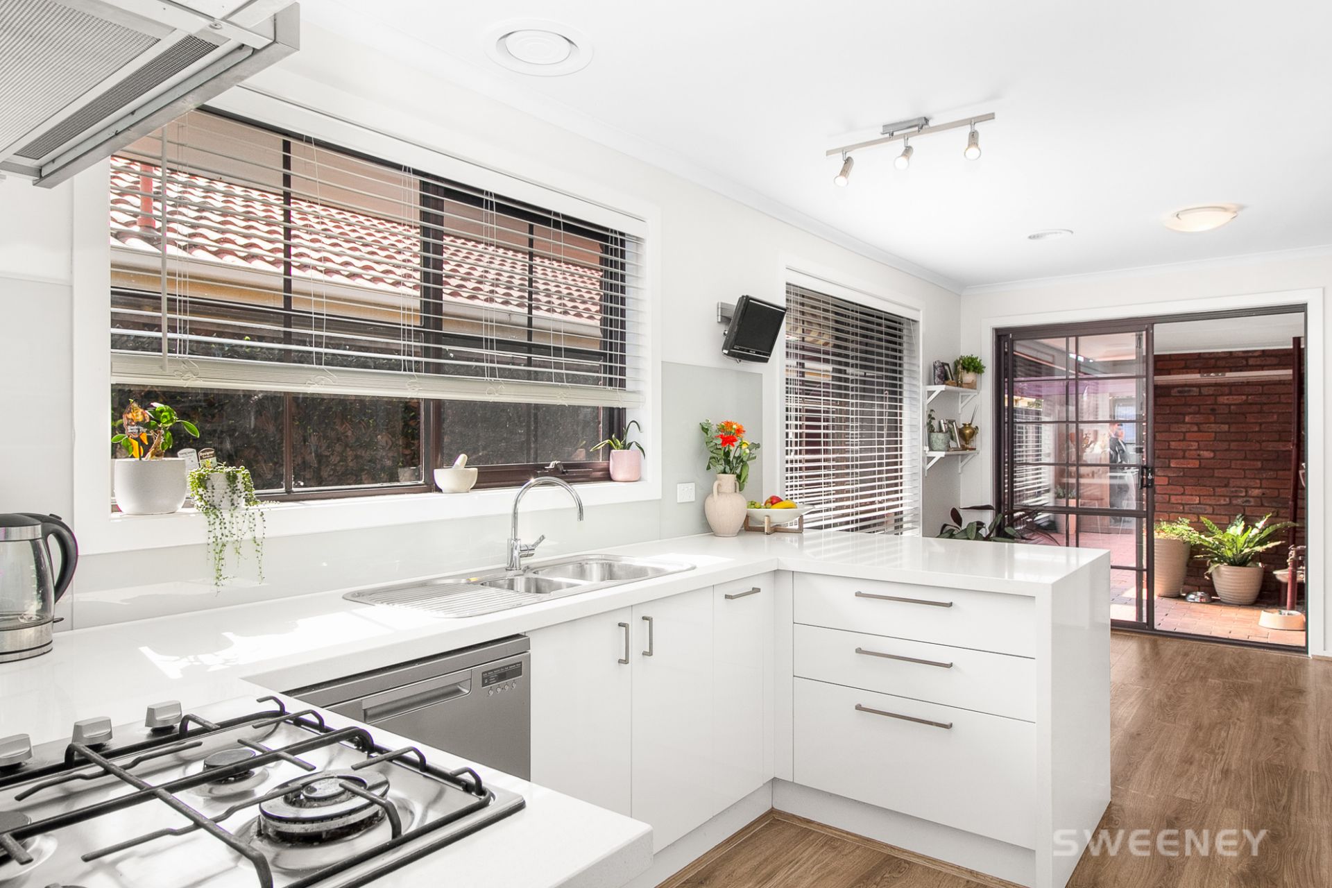 28 Taegtow Way, Altona Meadows - Thumbnail 5