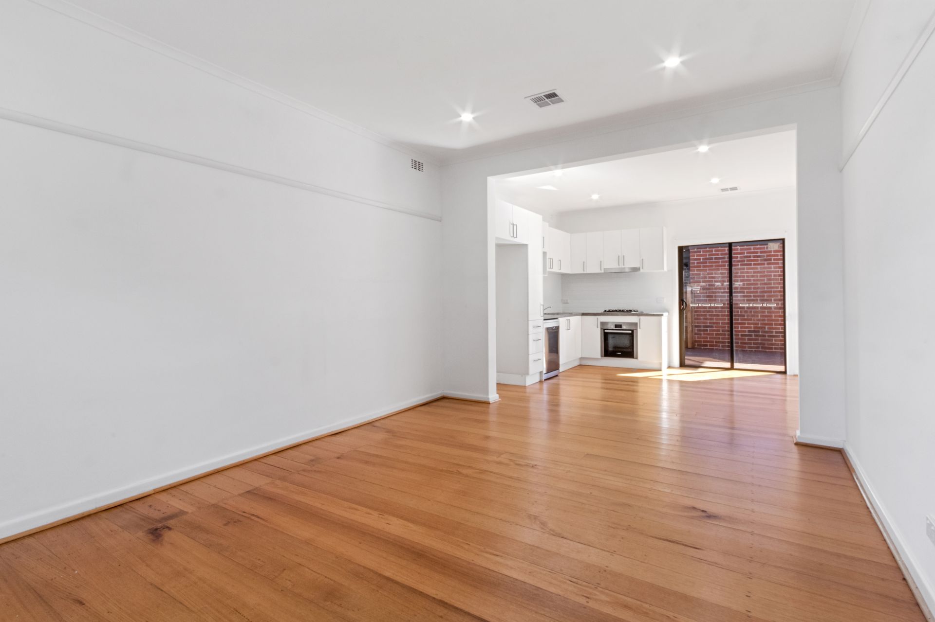 Fully renovated house in top locale