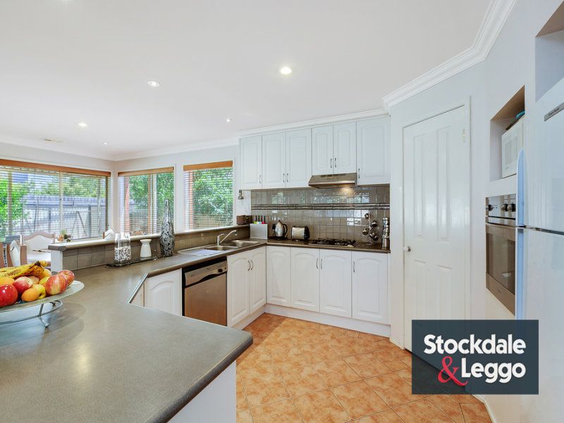 3 Stagecoach Boulevard SOUTH MORANG, South Morang - Thumbnail 6