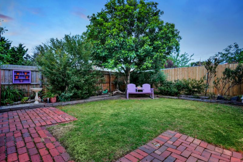 6 Pringle Place, Altona Meadows - Thumbnail 8