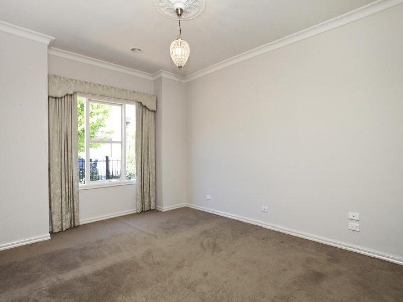 12 Botanical Drive, Caroline Springs - Thumbnail 7