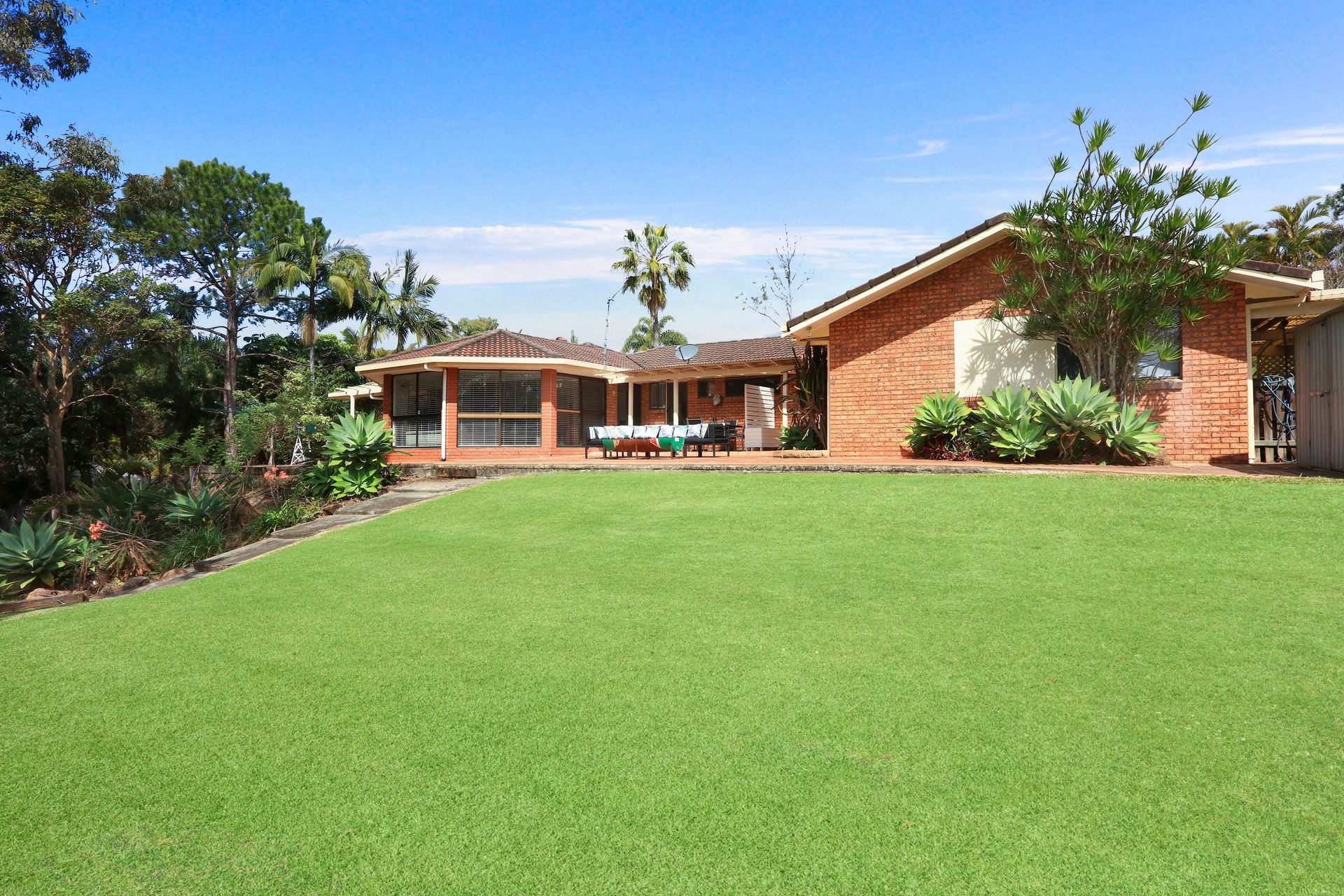 5 Branch Crescent, Reedy Creek Cole Residential