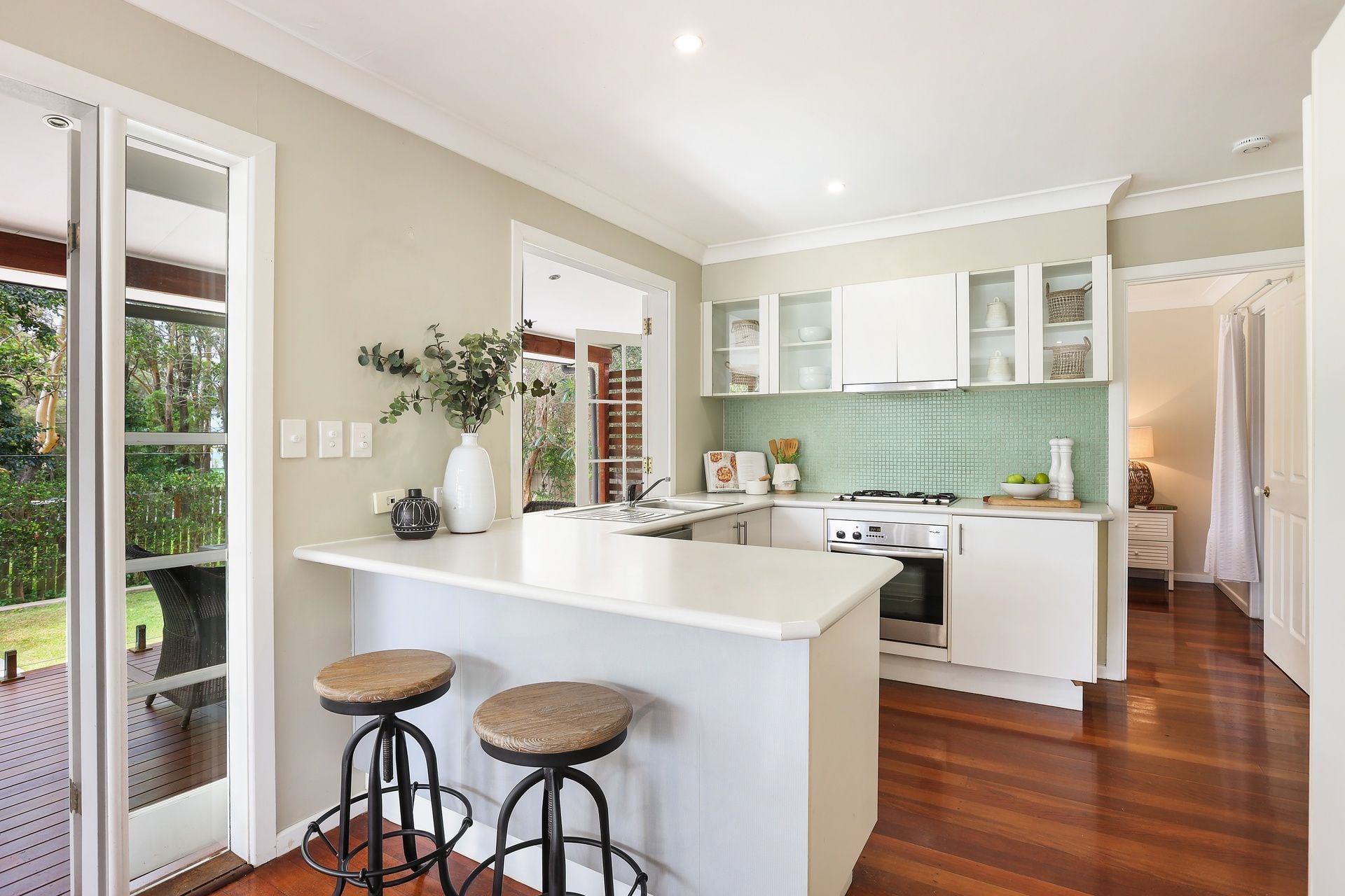 8 Cooper Parade Southport QLD, Southport - Thumbnail 7