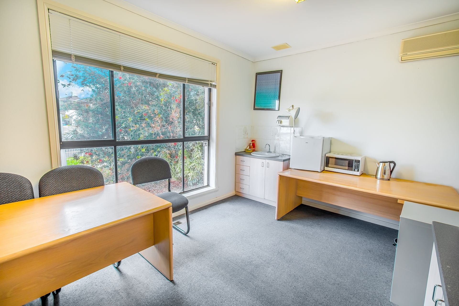 GROUND FLOOR OFFICE/MEDICAL FACILITY