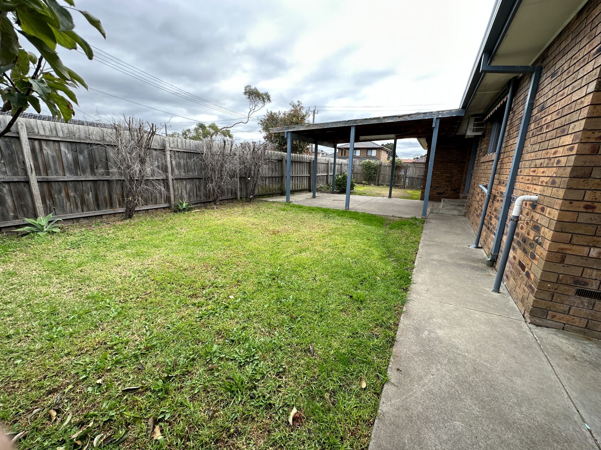 34 Roach Drive, ALTONA MEADOWS Sweeney Estate Agents