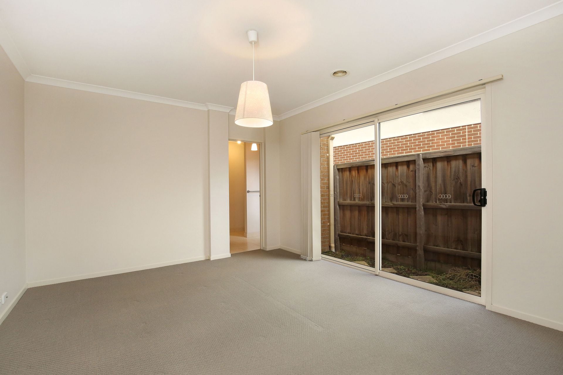 LOVE THE HOME, ADORE THE LOCATION - BRAND NEW CARPETS!