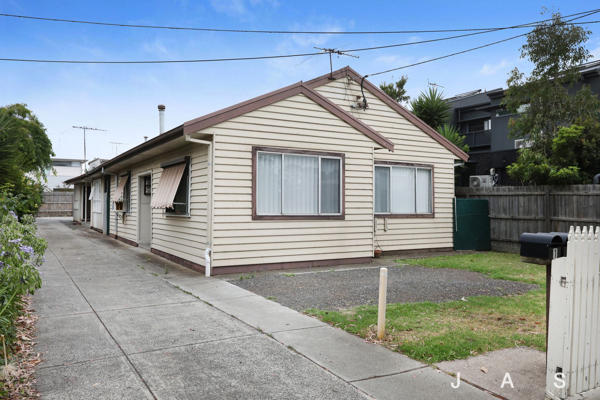 1/184 Mason Street Newport VIC, Newport - Thumbnail 3