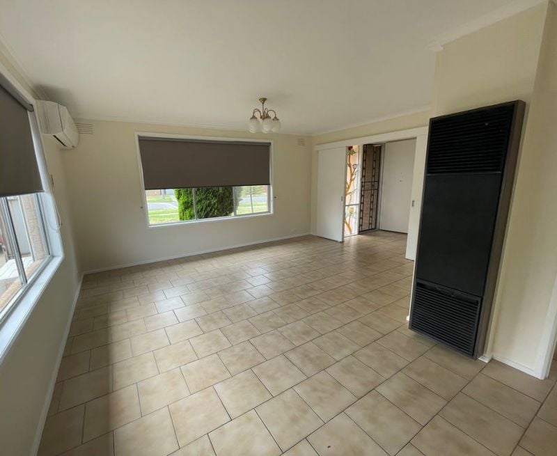 43 Pinetree Crescent, Lalor