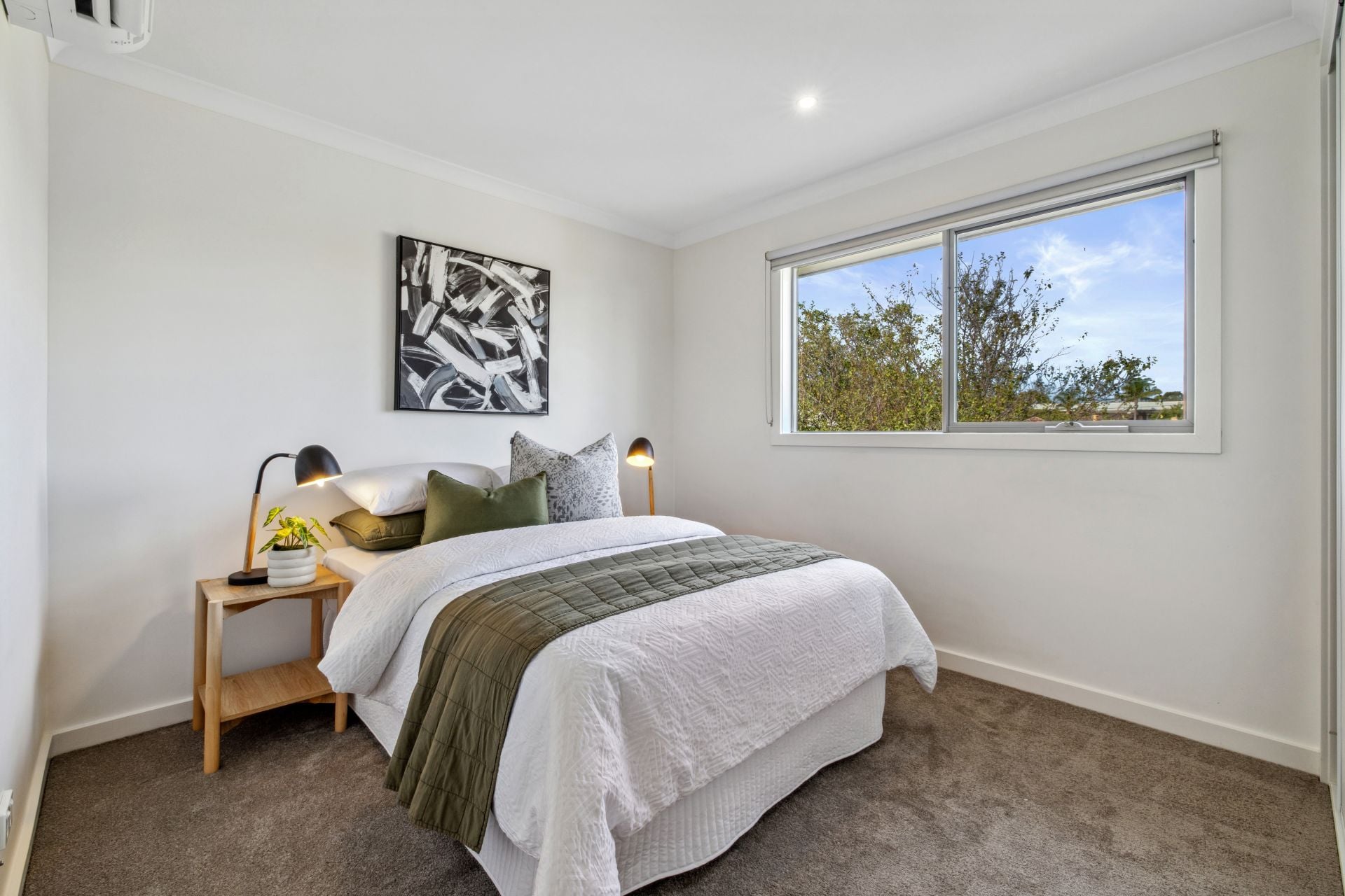 Stylish, Spacious Contemporary Living