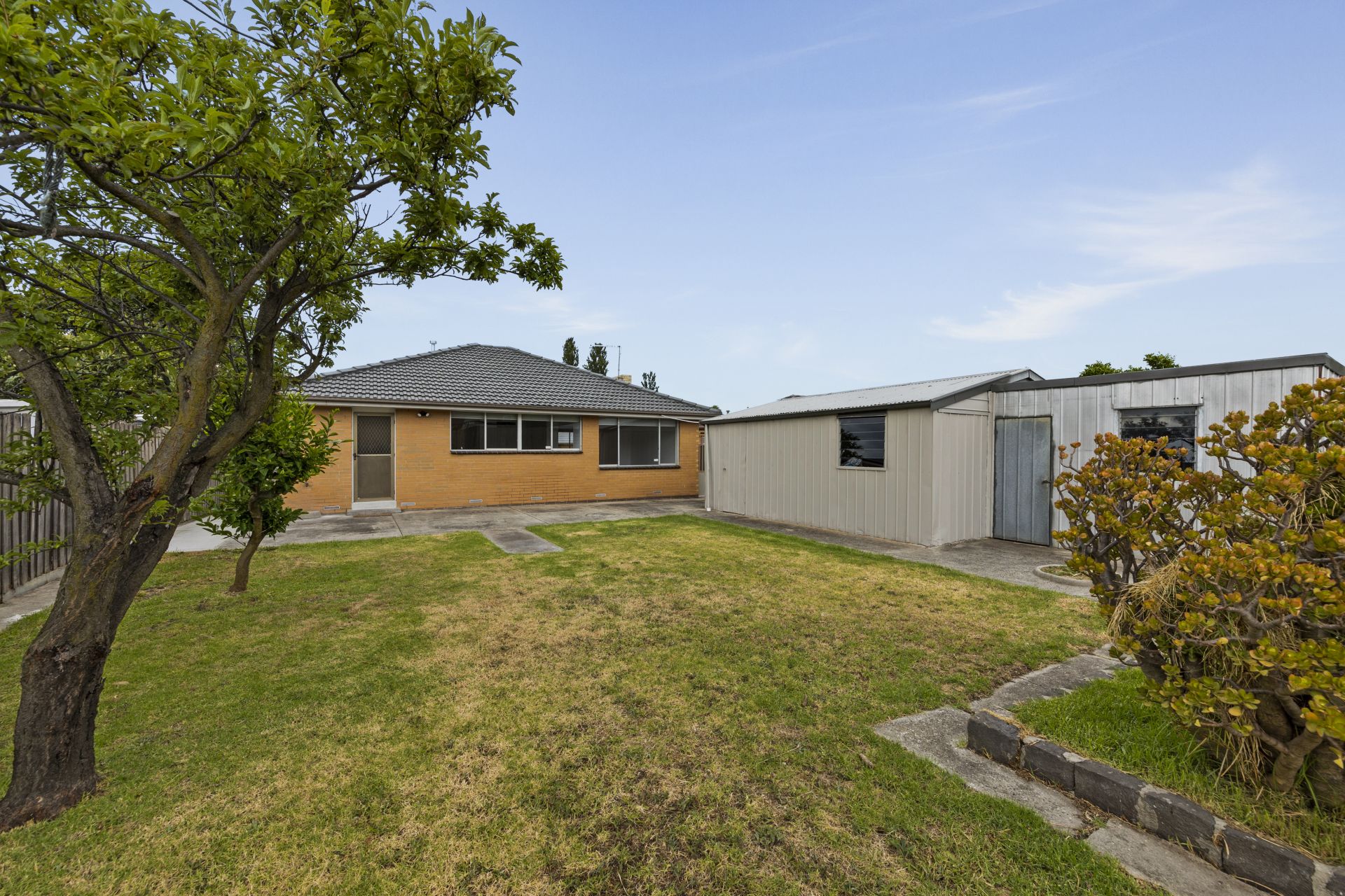 CLASSIC FAÇADE, CONTEMPORARY LIVING
