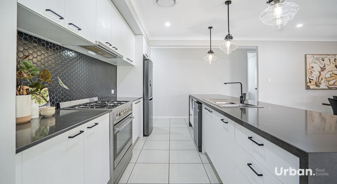 Lochinvar 36 Enderle Drive