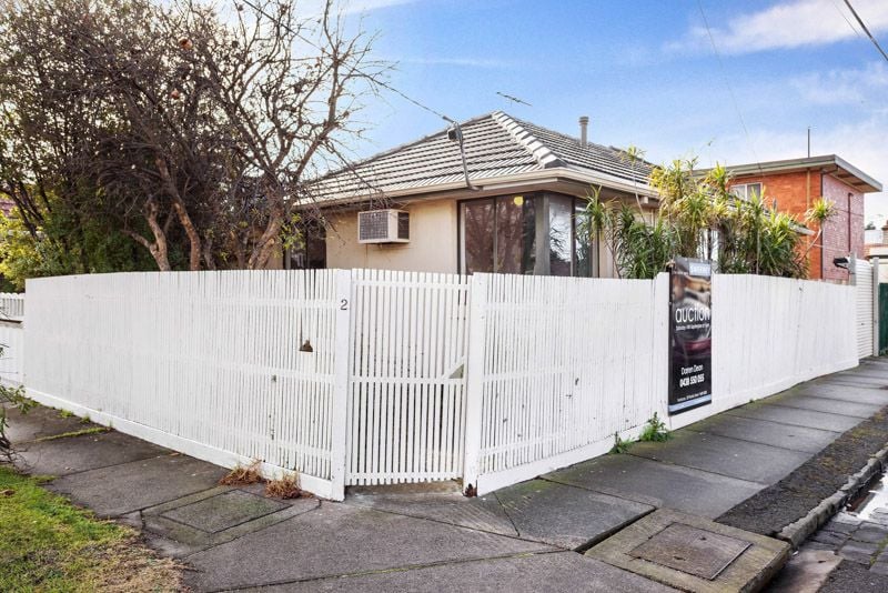 2 Chatham Street, Footscray - Thumbnail 2