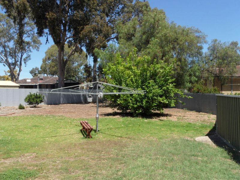 4 Ayr Street  Pooraka 5095