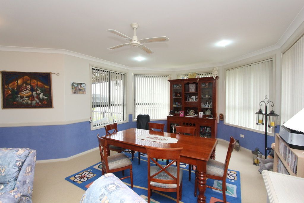26 Ellerslie Cres, LAKEWOOD NSW 2443
