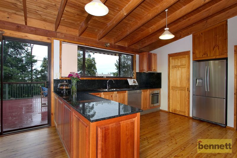 12 Stanley Avenue, Kurrajong Heights - Thumbnail 8