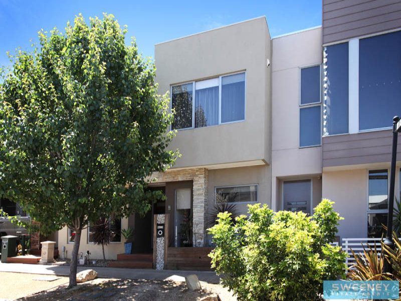 8 Kensington Street, Caroline Springs - Thumbnail 2
