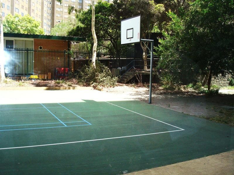 2 Bedroom Apartment in College Square