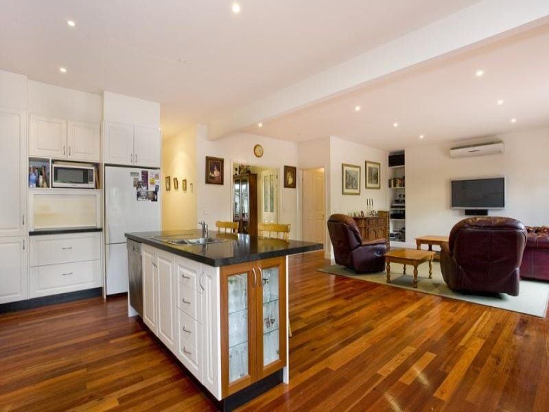 2/34 Sheepwash Road BARWON HEADS VIC, Barwon Heads - Thumbnail 3