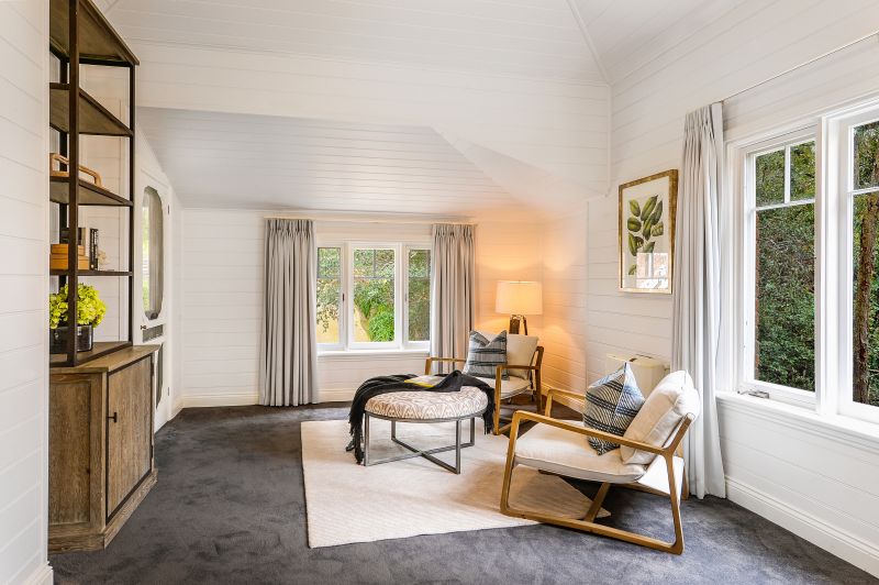 Real Estate For Sale 75 Oxley Drive Mittagong , NSW