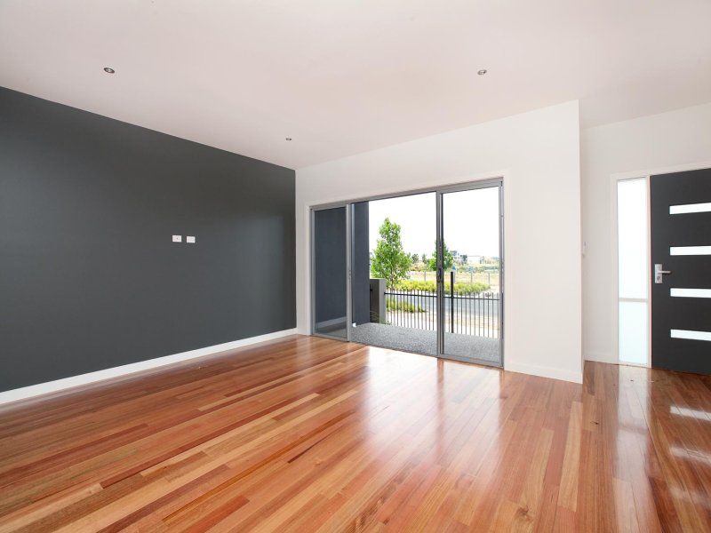 23 Garretty Road, Caroline Springs - Thumbnail 5