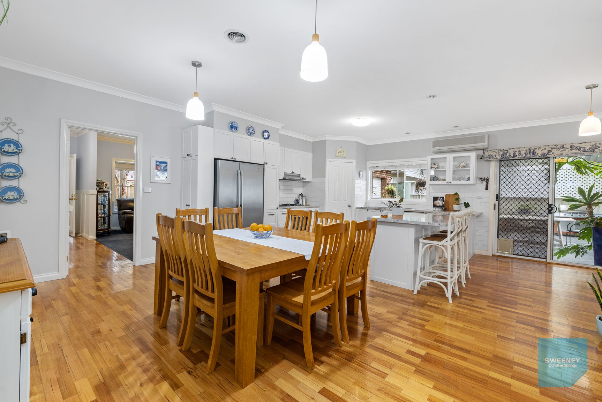 9 Sharrock Close, Caroline Springs - Thumbnail 7