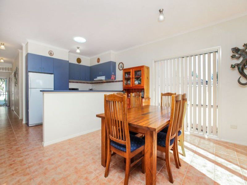 10 Millstream Way, Caroline Springs - Thumbnail 5