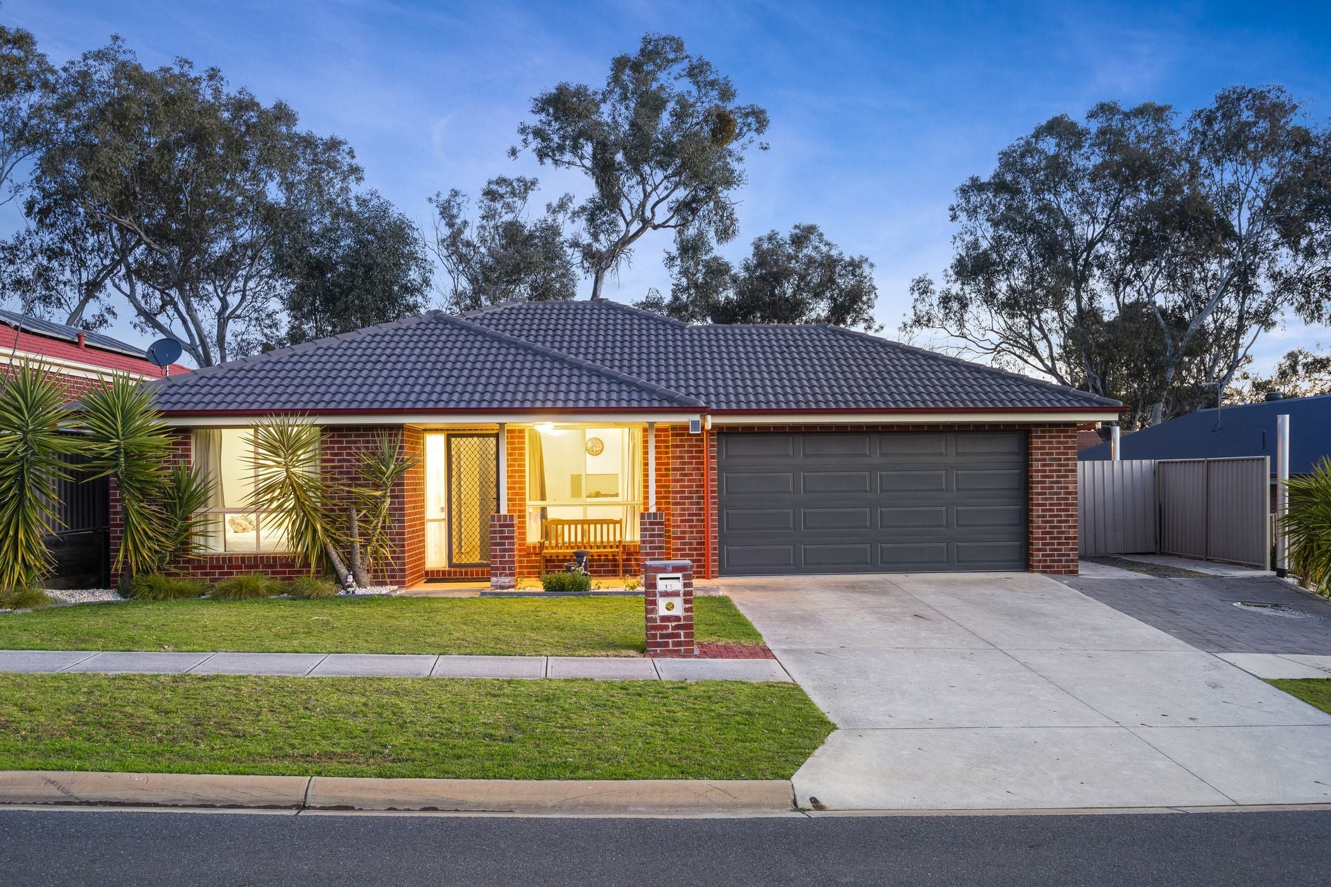 15 St Levans Place, Lavington NSW 2641