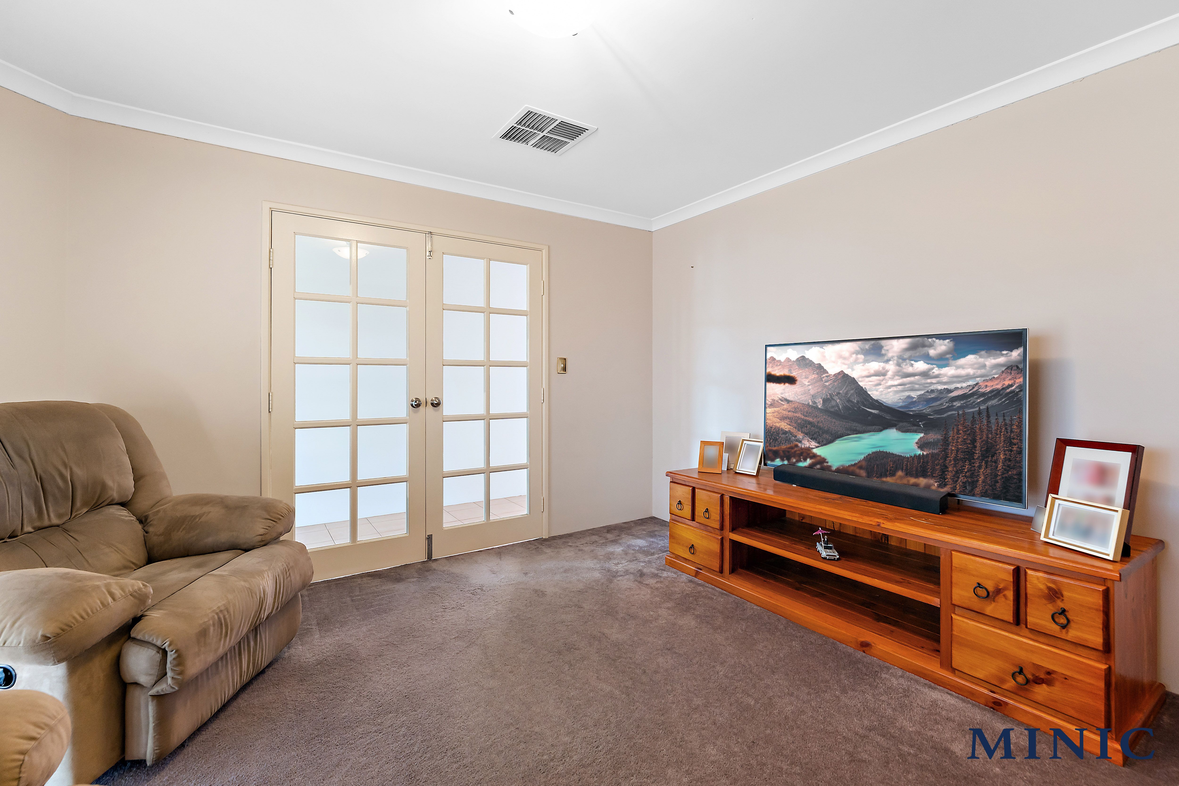 8 Gaffin Road, Byford
