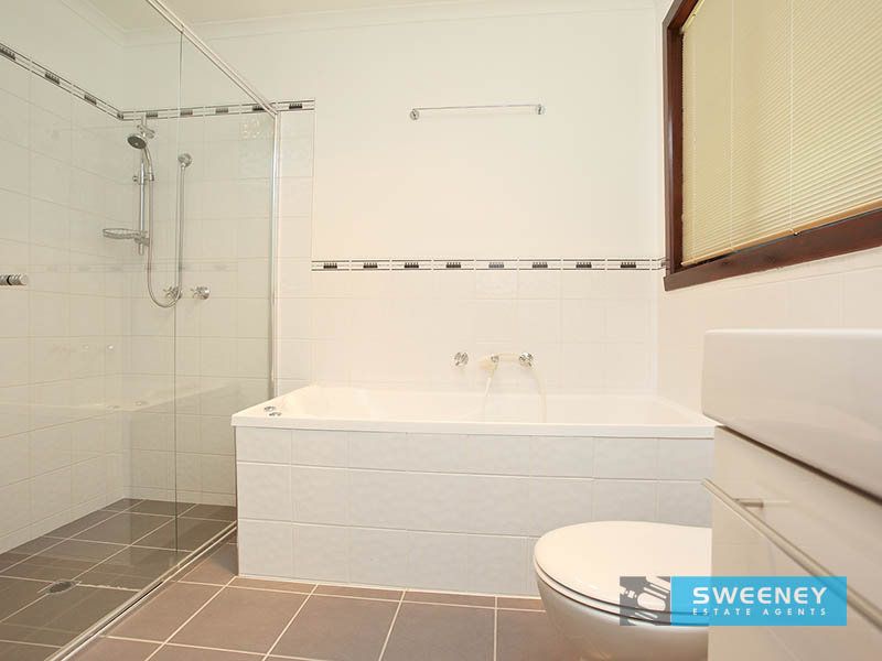 1 Yolanta Court, Seabrook - Thumbnail 7