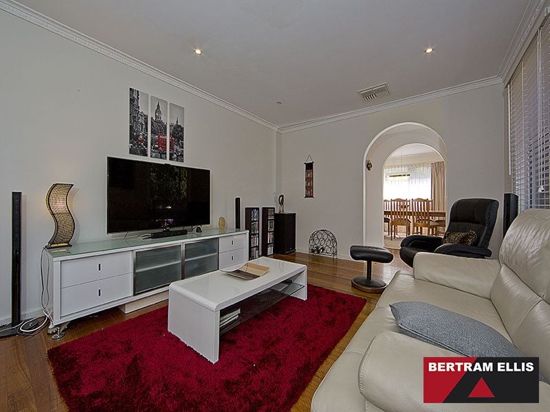 22 Bertel Crescent, Chapman - Thumbnail 3