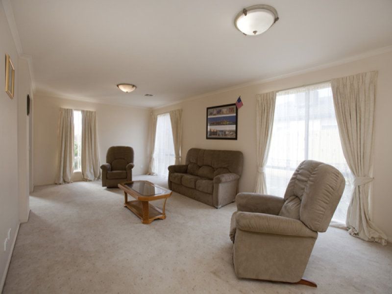 37 Kingfisher Drive, Seabrook - Thumbnail 4