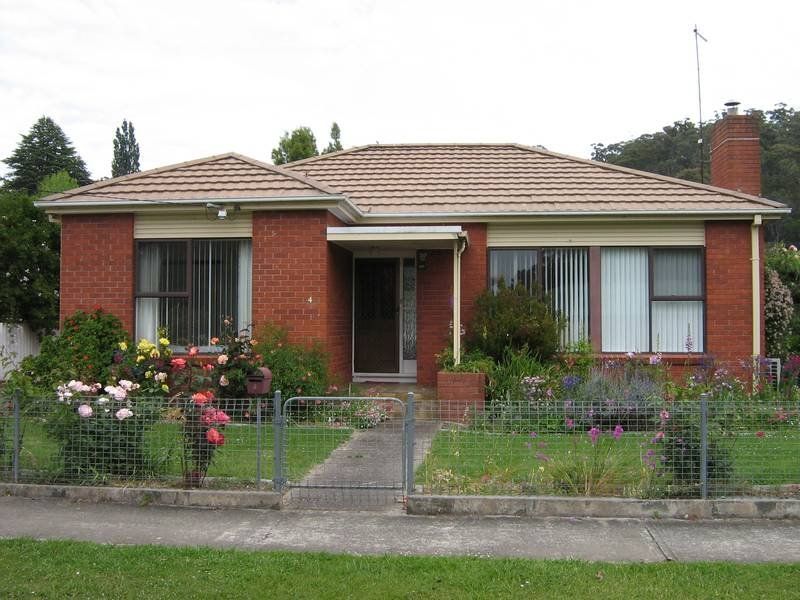 3
 
 
 
  
 
 
 1
 
 
 
  
 
 
 2
 
 
 
 
 
 
 
 4 Bradshaw Street, LATROBE TAS 7307, Latrobe - Thumbnail 6