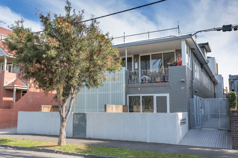 8/47 Spenser Street, St Kilda - Thumbnail 2