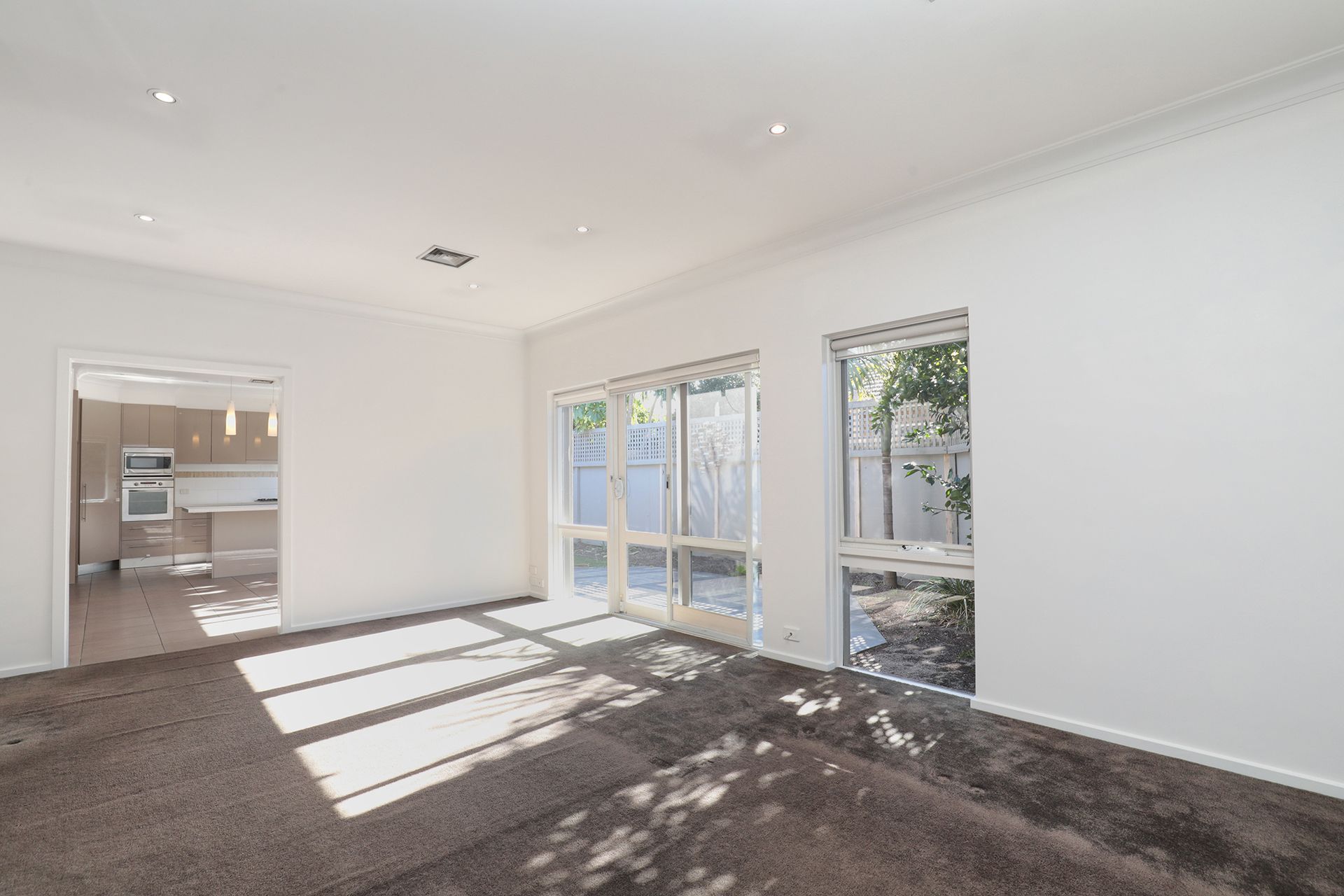 1/223 Glen Eira Road, St Kilda East - Thumbnail 6