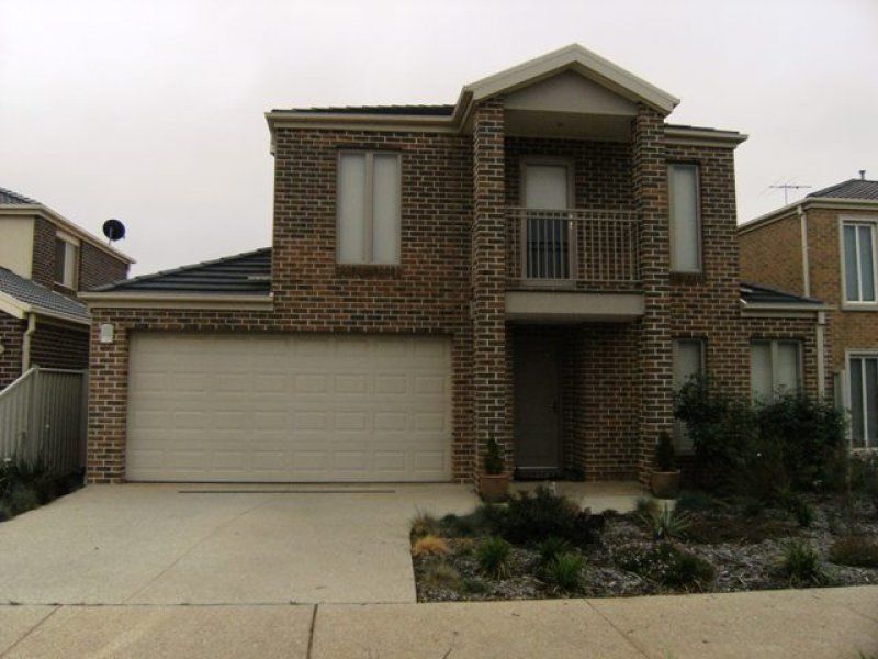 8 Cairn Curran Terrace, Caroline Springs - Thumbnail 2