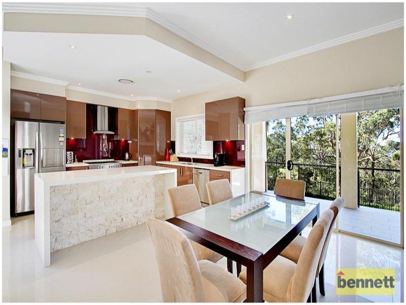 345 Lieutenant Bowen Drive, Bowen Mountain - Thumbnail 7