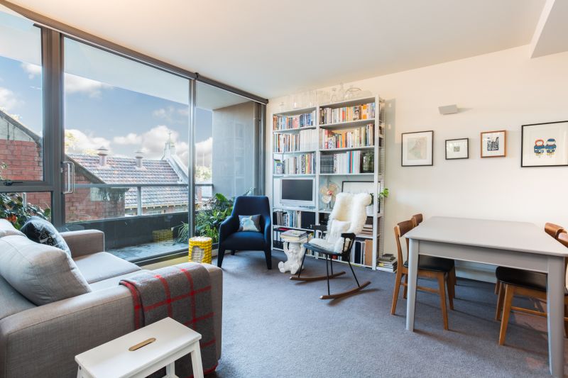 304/9 Eades Street, East Melbourne - Thumbnail 5