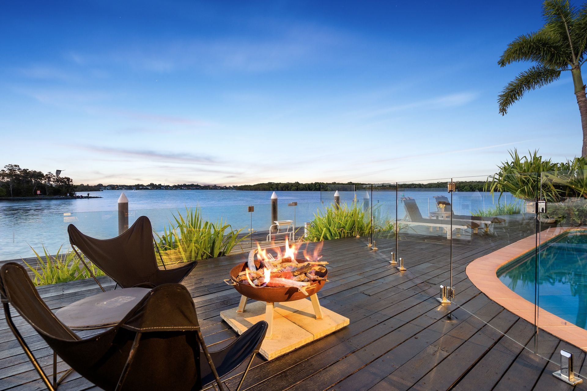 25 Hume Parade, Paradise Point - Thumbnail 5