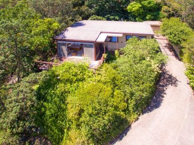 SOLD BY CRANSTON SCHWARZ - 0413 142 222