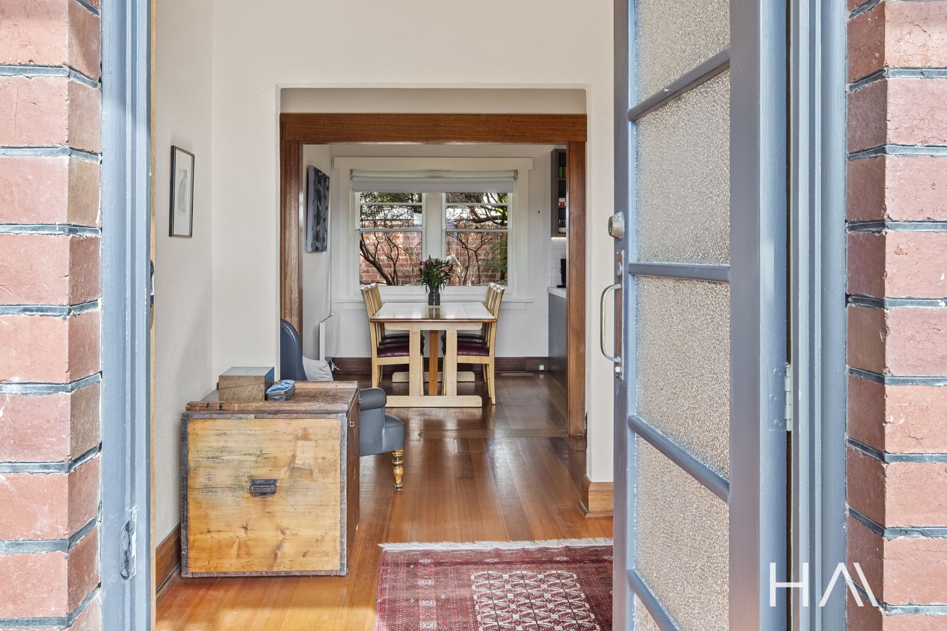 13 Waverley Avenue Lenah Valley, Lenah Valley - Thumbnail 3