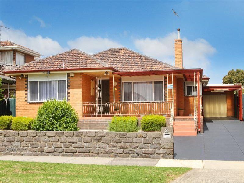 LOW MAINTENANCE LIVING   *Insp Sat 4th Jan @ 10:50am*