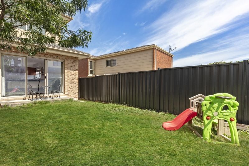 3/11 Dutton Court, Meadow Heights