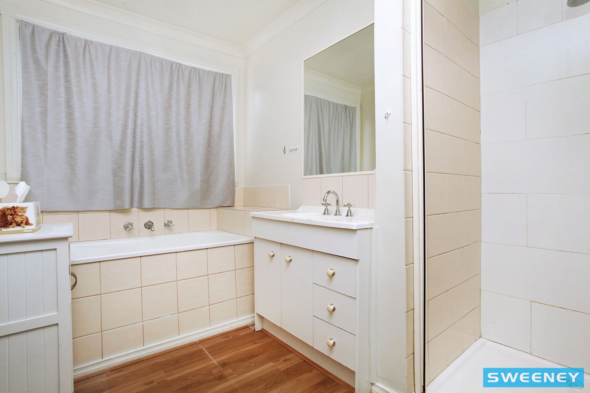 11 Elphinstone Way, Caroline Springs - Thumbnail 7