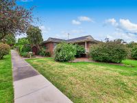 55 Tate Avenue, Wantirna South VIC