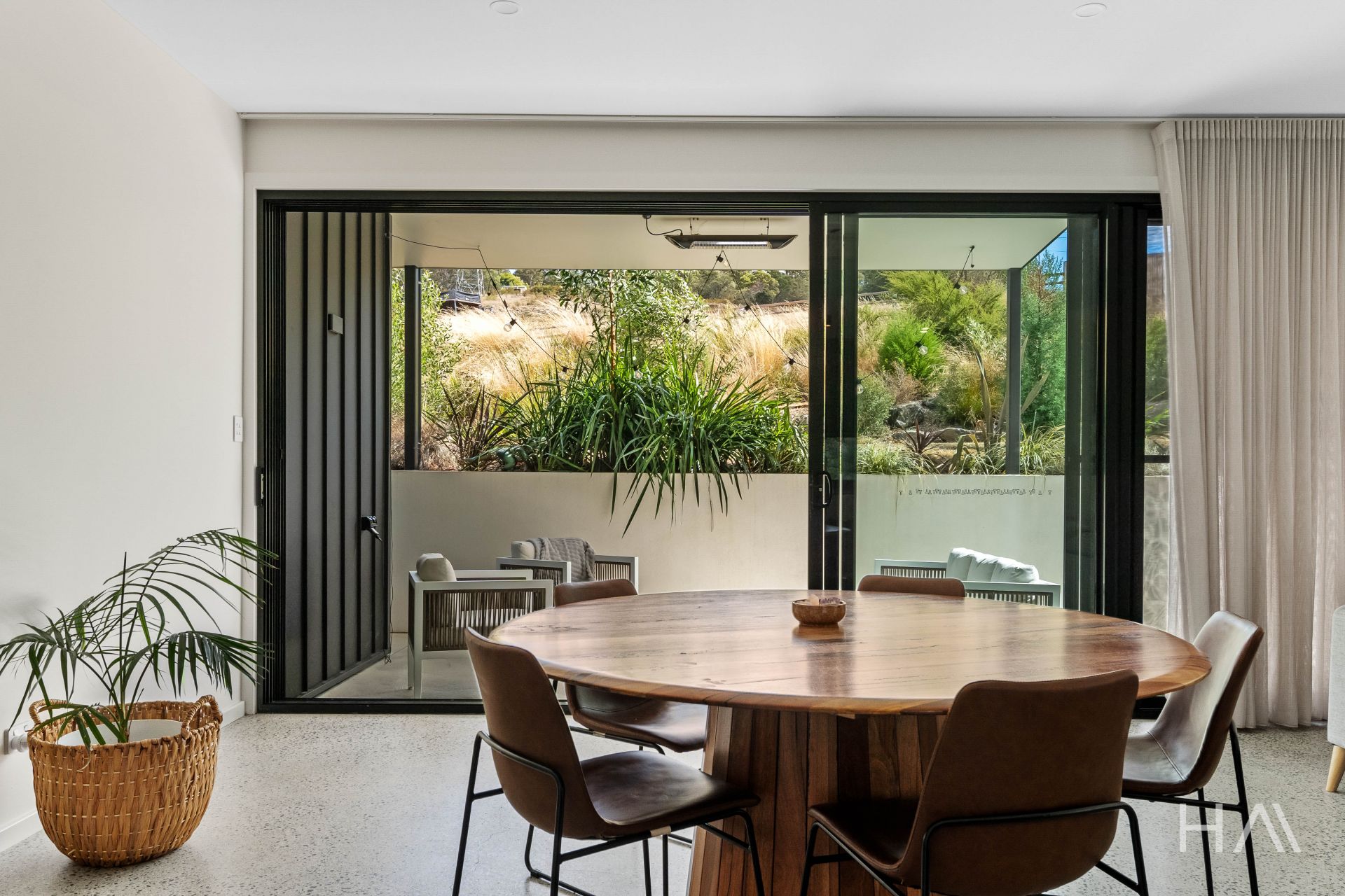 44 Ridgeview Crescent Riverside, Riverside - Thumbnail 8