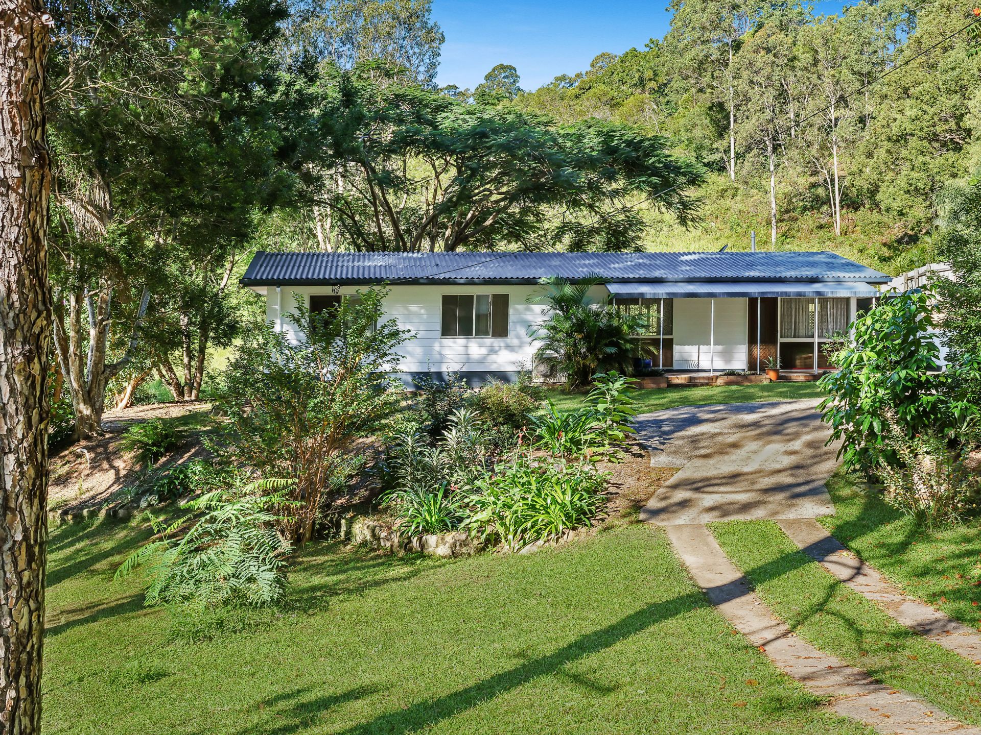 19 Bartlett Street Nambour QLD, Nambour - Thumbnail 2