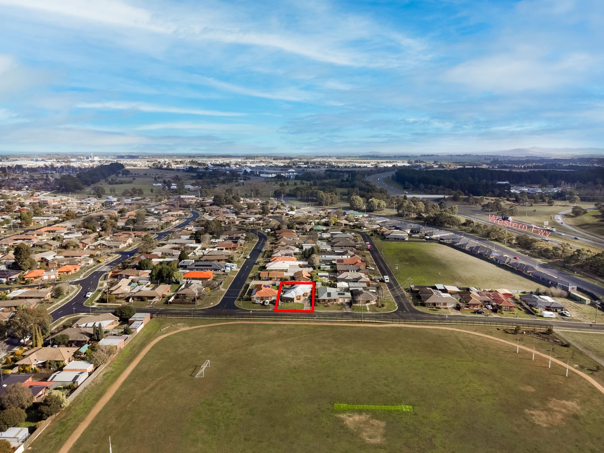 9 Ulswater Road, Wendouree, Wendouree - Thumbnail 2