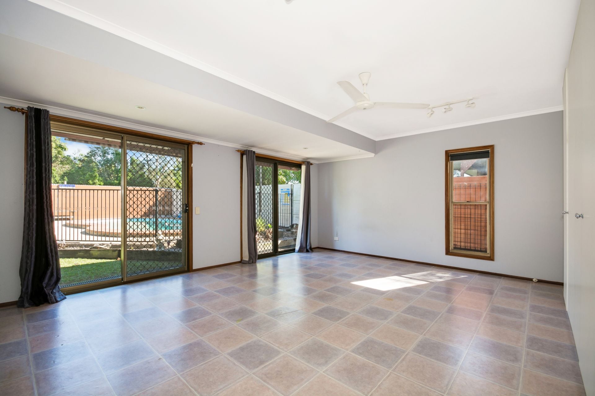 18 Dulin Street Maroochydore QLD, Maroochydore - Thumbnail 3