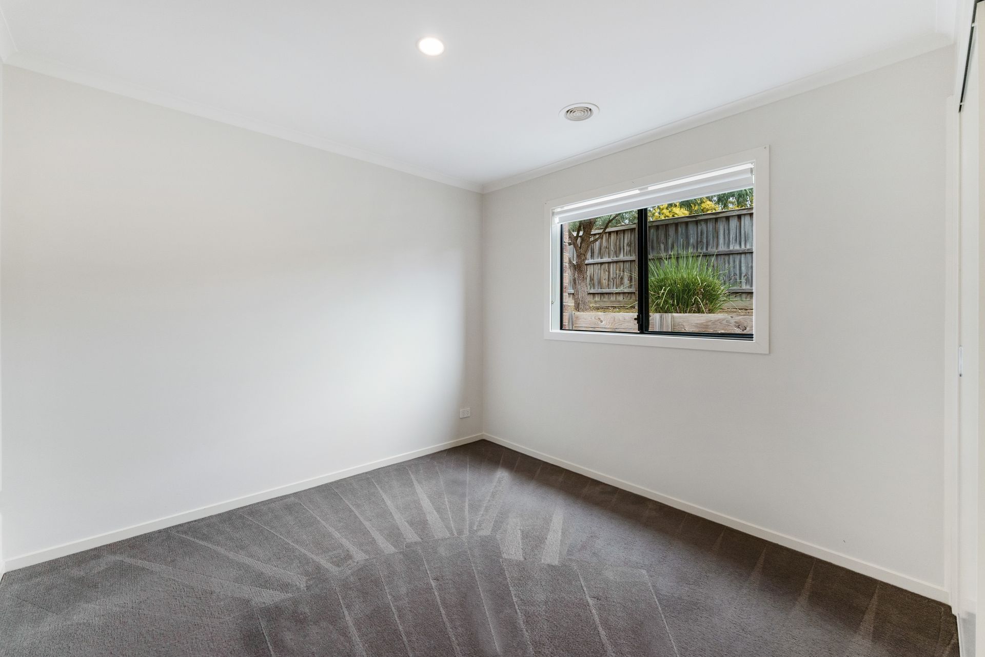 10 Allsop Avenue Mernda, Mernda - Thumbnail 4